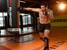 MMA ochranné pomůcky